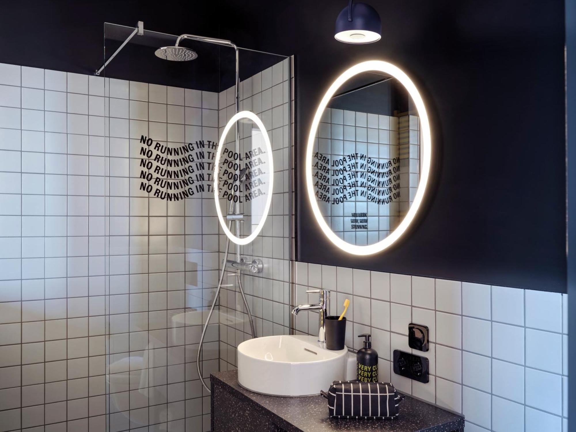 Stayery Guetersloh Hauptbahnhof 外观 照片